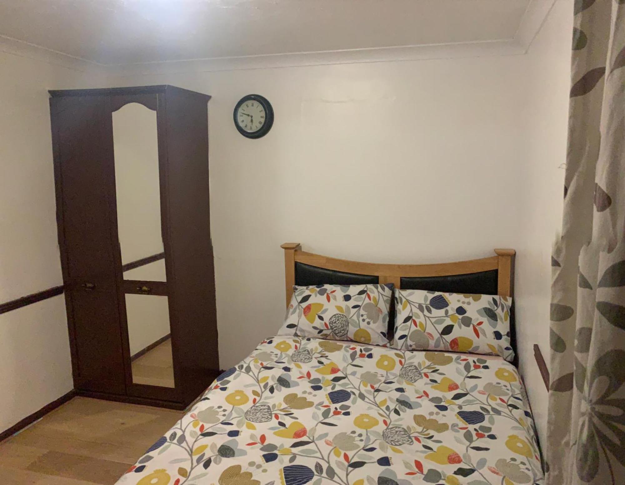 Cosy By Excel Centre & Airport Appartamento *
